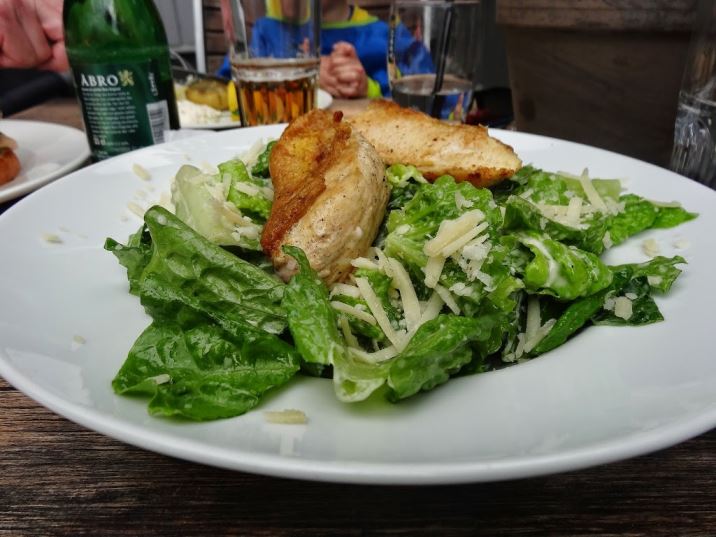 ceasarsallad - Från aktiv soldyrkare till latmask i skuggan