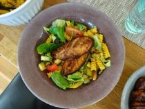 quornfil-C3-A9-med-ingef-C3-A4ra-vitl-C3-B6k-och-chili-7--300x225 - Asiatisk quorn BBQ med pastasallad