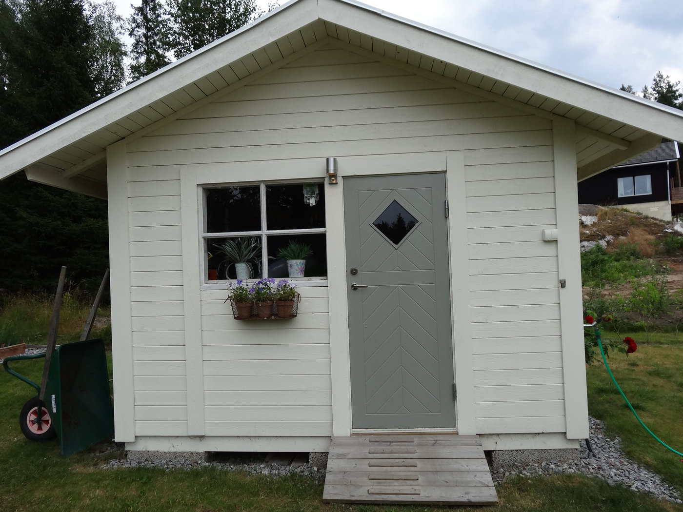 trädgården friggeboden (2)