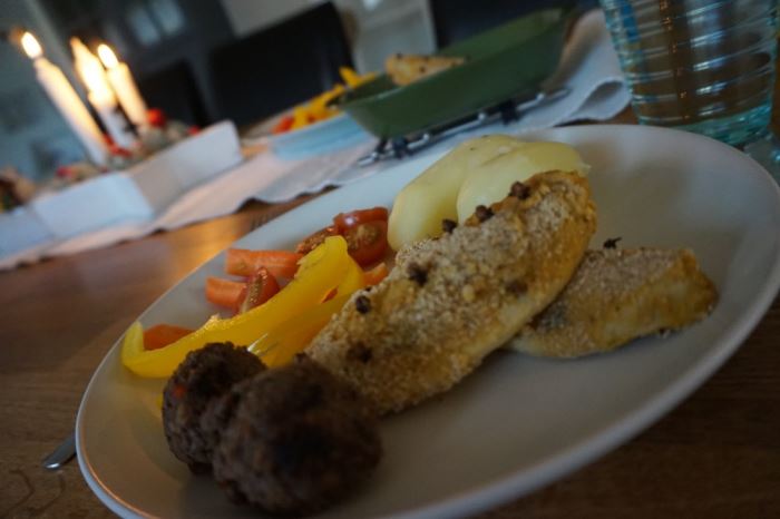 Litet julbord med griljerad julquorn (12)