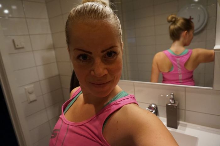 Träningsfrisyrer - knut på huvudet z (2)