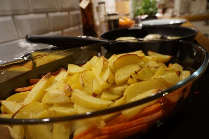 hamburgare med tillbehör (2)