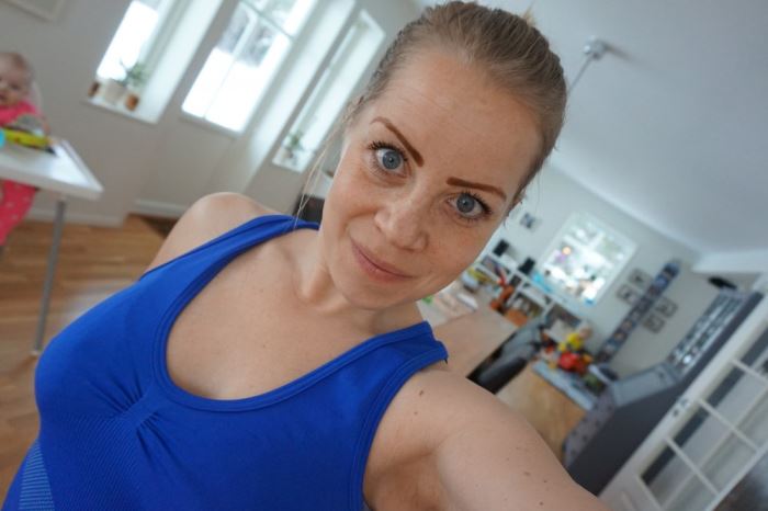 Karin - att förtjäna en dusch (7)