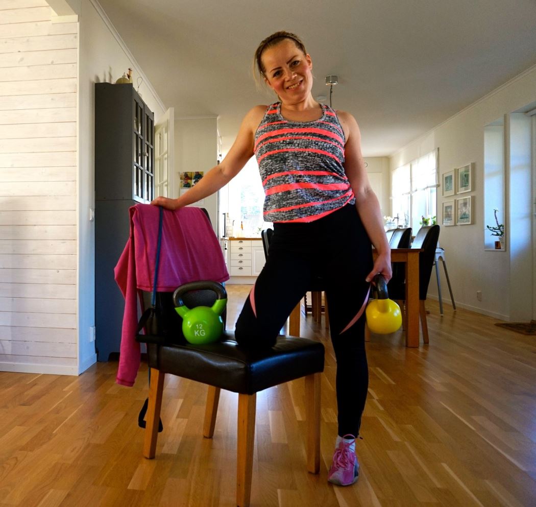 Hemmaträning-överkropp-61-1500x1419 - Morgondisciplin för en bloggerska