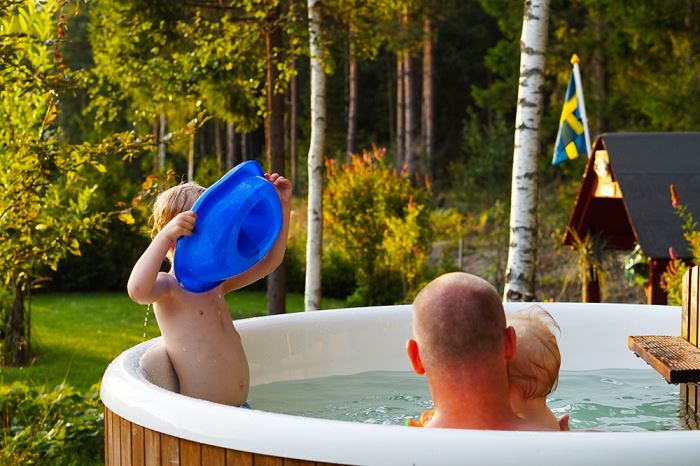 sommar-bucketlist-badtunna
