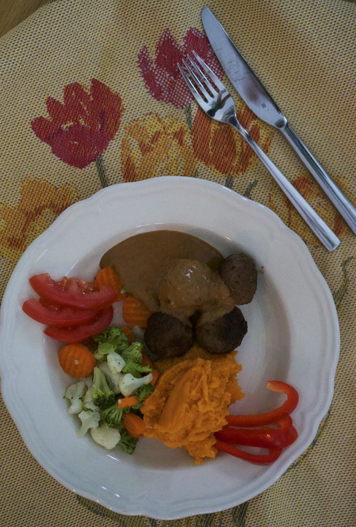 kottbullar-och-sotpotatismos-recept-2