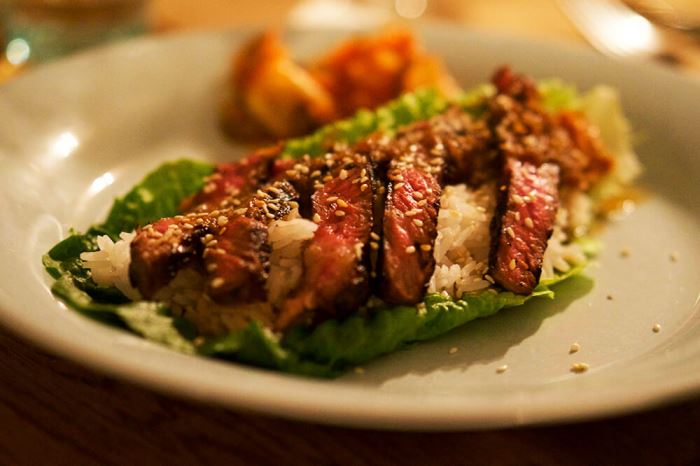 Tre rätters middag med asiatisk touch - entrecote