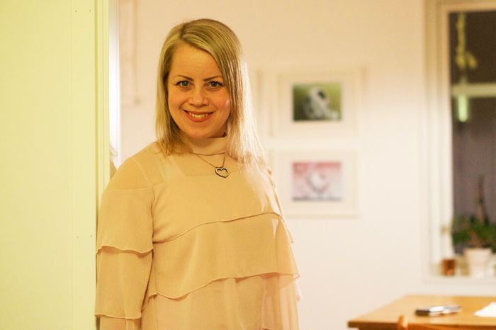 Karin Axelsson ny frisyr